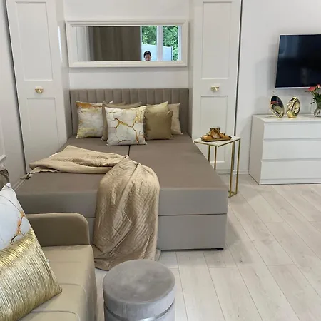 Latte Z Tarasem Apartment *