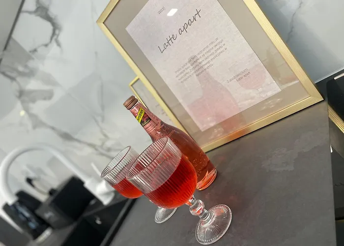 Latte Z Tarasem Blisko Stare *