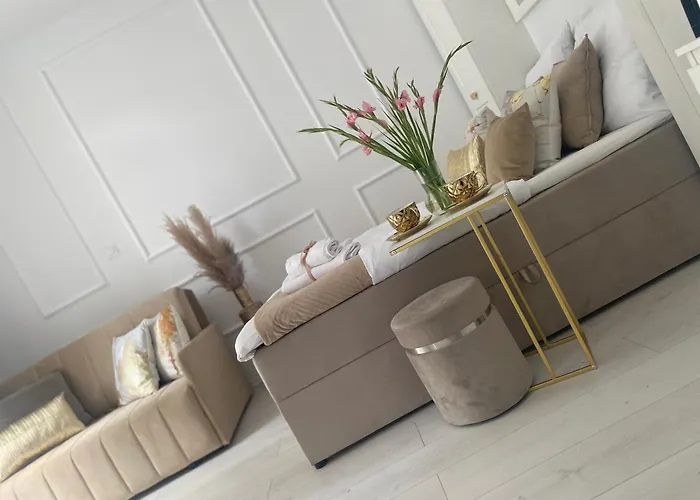 Latte Z Tarasem Blisko Stare *